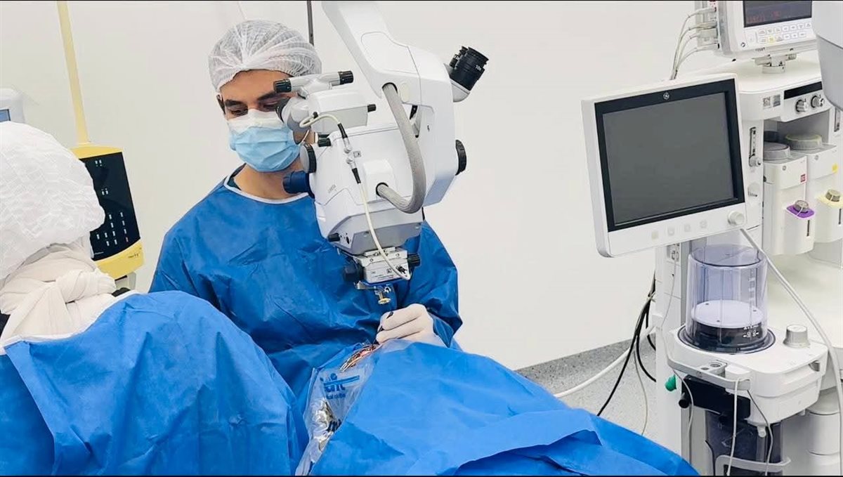 الفريق الطبي بهيئة الرعاية الصحية 