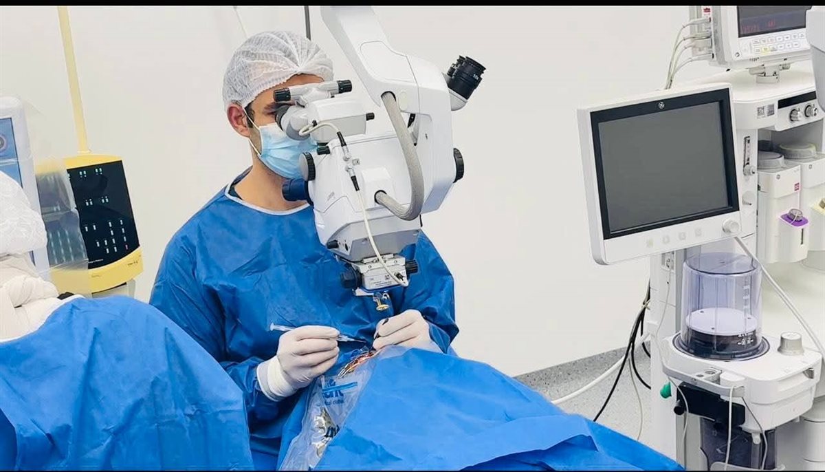 الفريق الطبي بهيئة الرعاية الصحية 