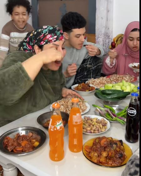 صور عائلة نعمة أم إبراهيم