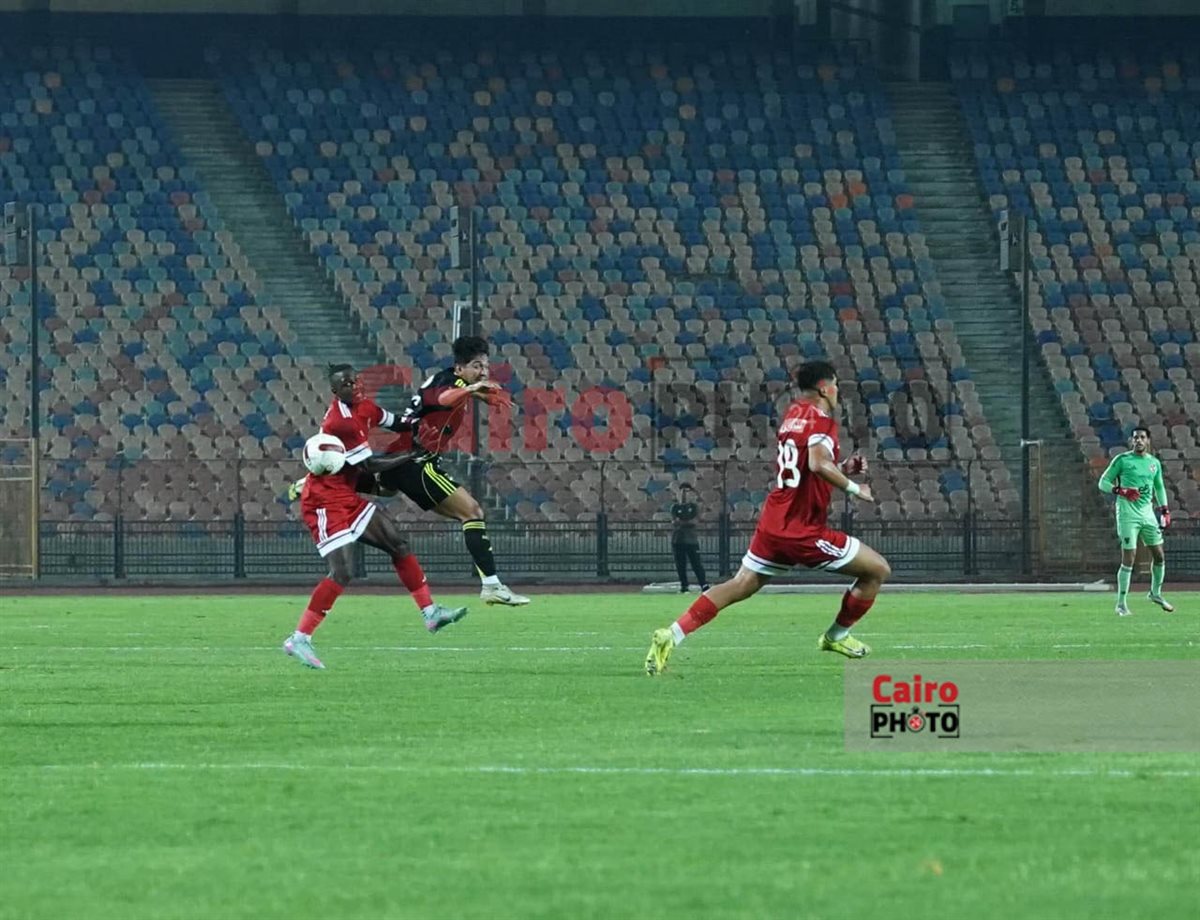 <strong>مباراة الأهلي ومودرن سبورت في الدوري الممتاز</strong>