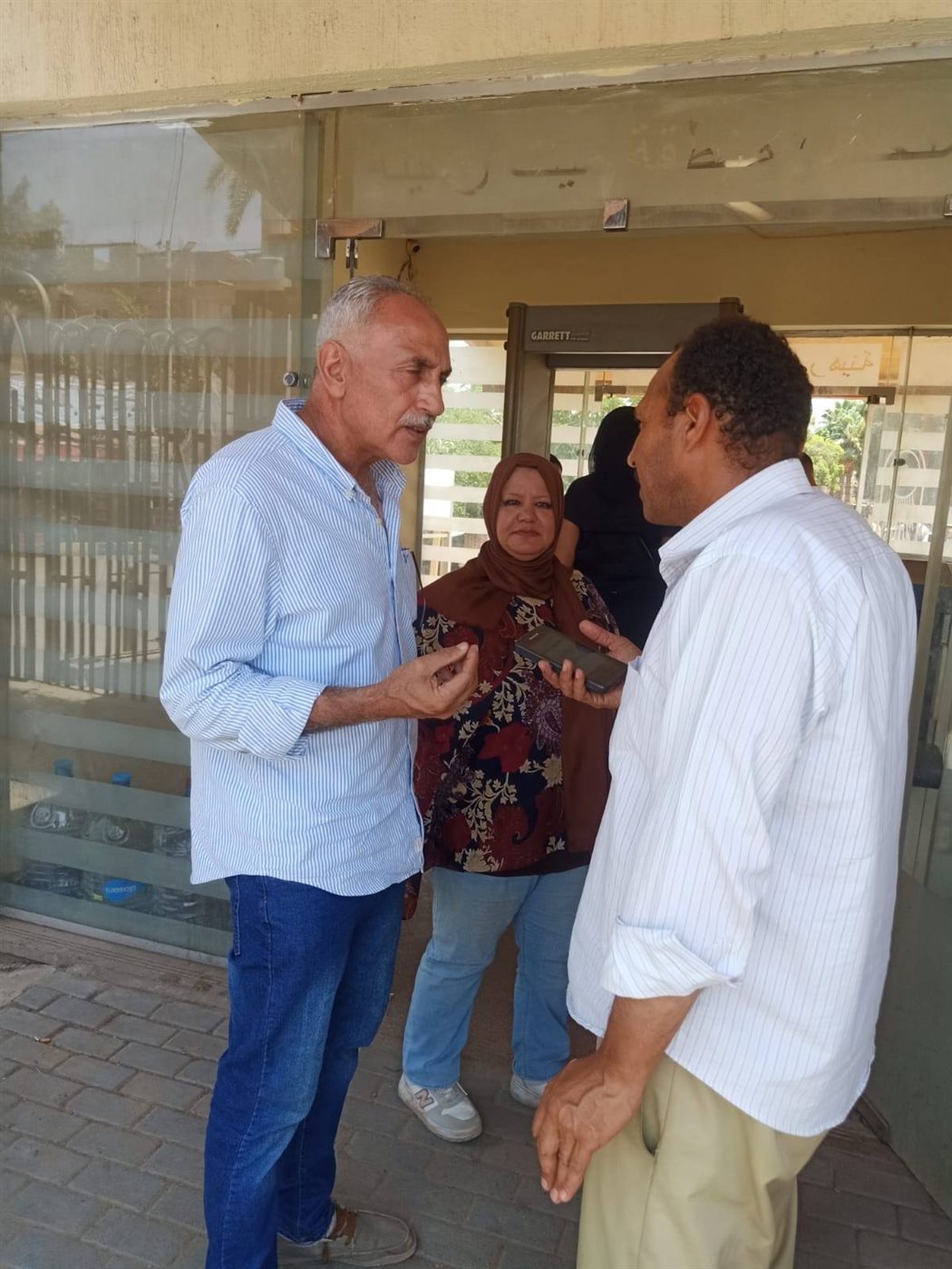 رئيس الإدارة المركزية لآثار القاهرة والجيزة يتفقد منطقة آثار ميت رهينة