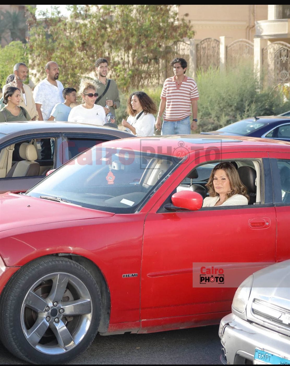 يسرا من كواليس الست لما