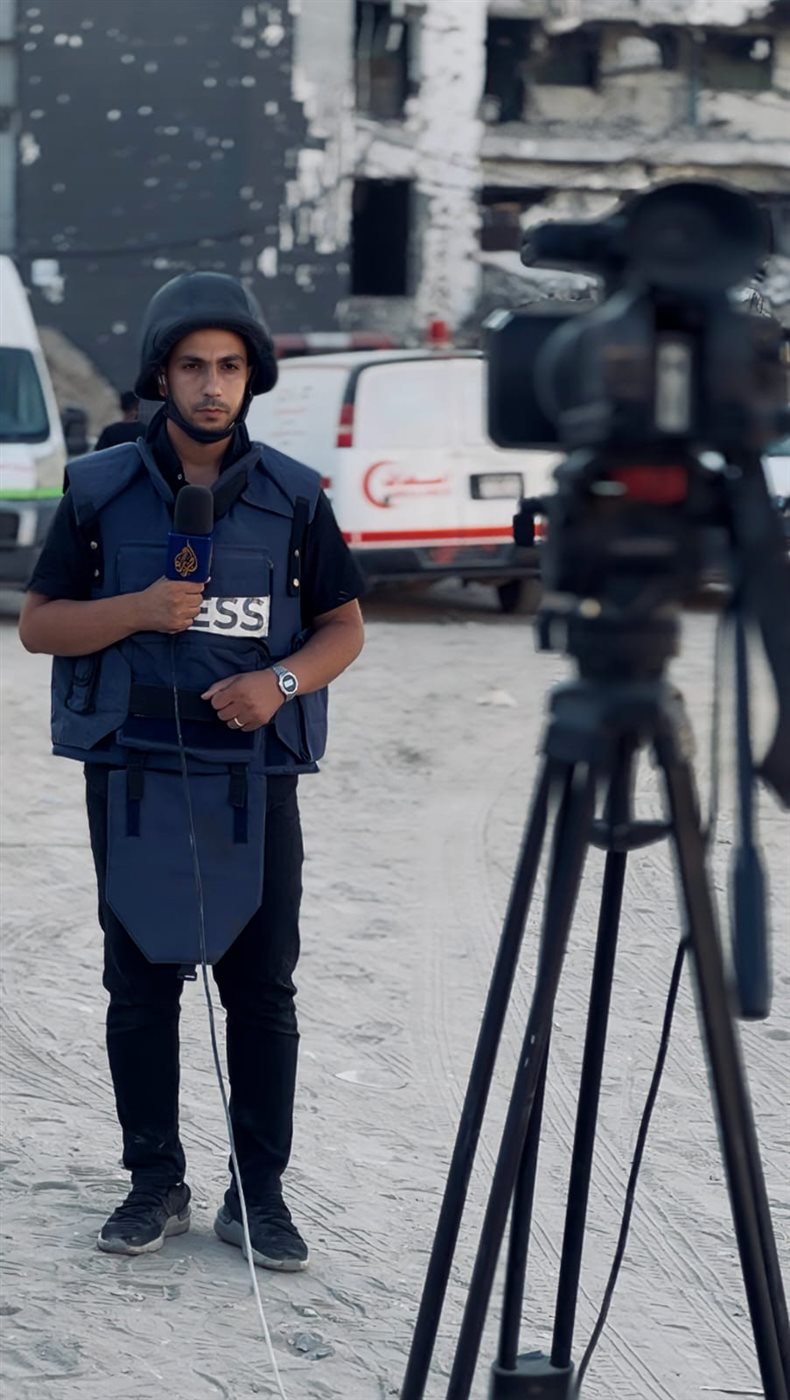 الصحفي أنس الشريف