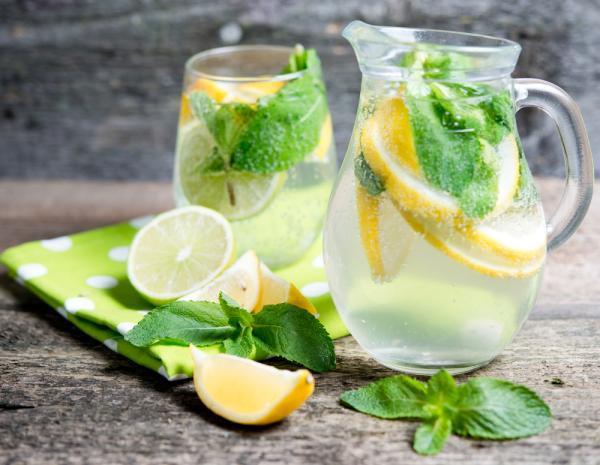 فوائد ديتوكس الليمون لحرق الدهون،