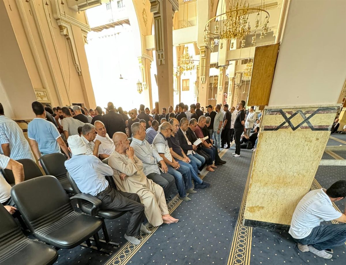 <strong>تشييع جثمان هيثم سمير بطل السباقات الدولي لمثواه الأخير </strong>