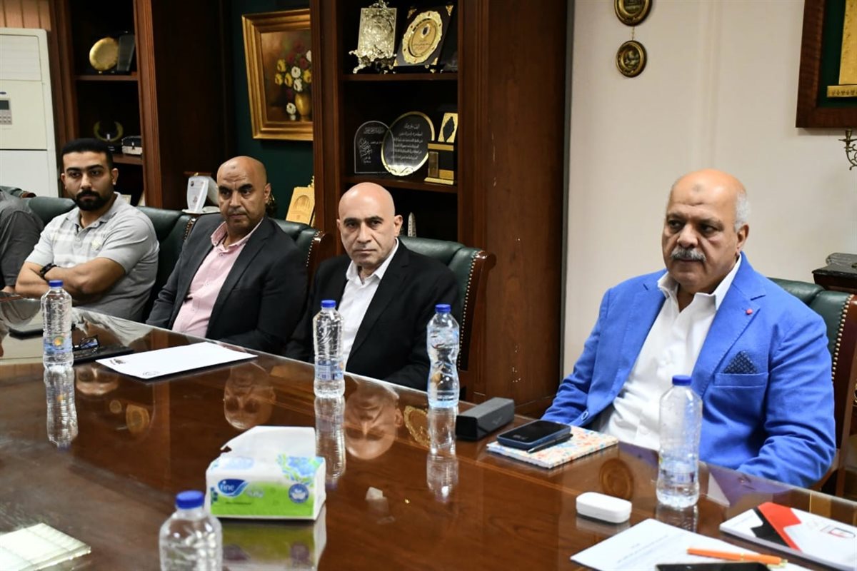 وزير الرياضة ورئيس اللجنة الأولمبية يجتمعان باتحادات رفع الأثقال والمصارعة 