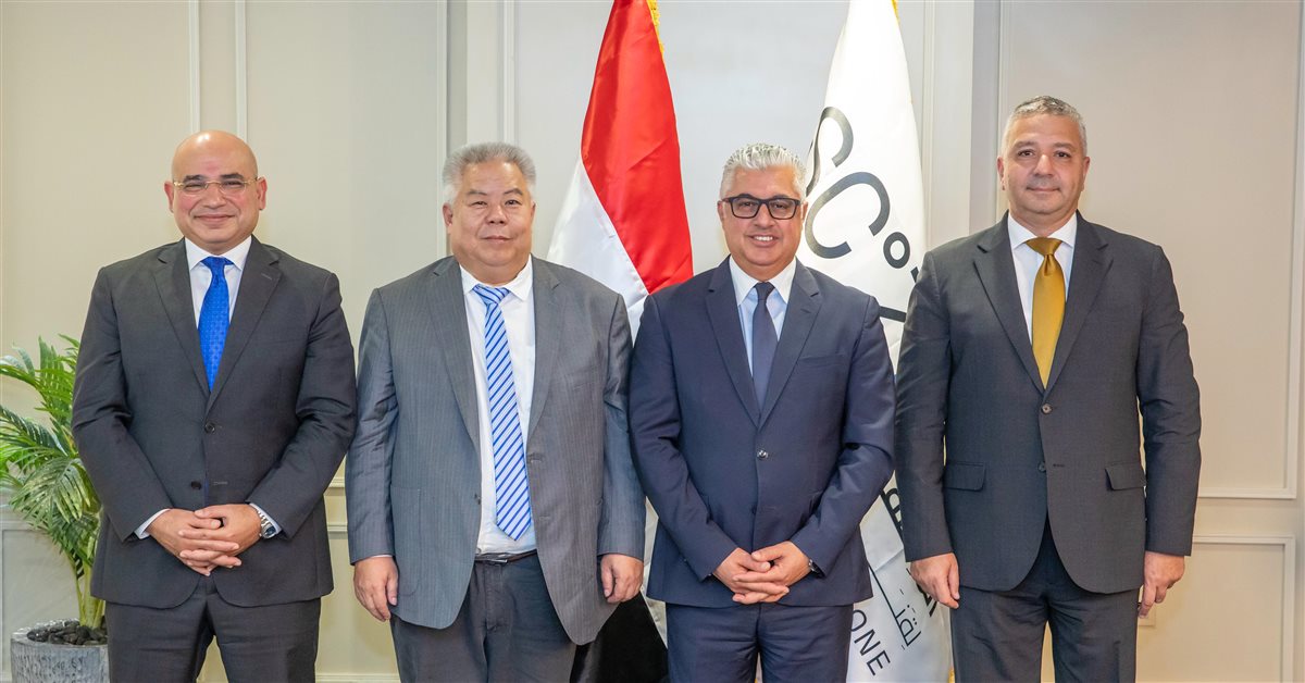 توقيع عقد إقامة مشروع صناعي جديد لصالح شركة جيانغسو زيونج