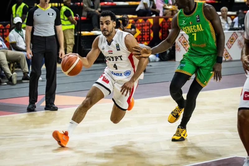 منتخب مصر يهزم السنغال ويتصدر المجموعة الرابعة ببطولة الأفروباسكت