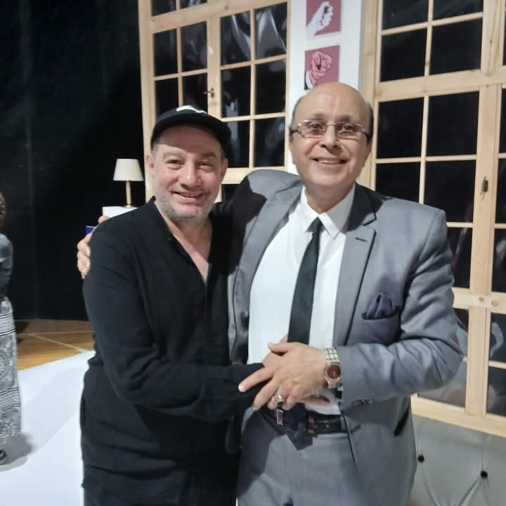 لقطات لـ مجدي صبحي من حضوره مسرحية حب من طرف حامد لـ ميدو عادل