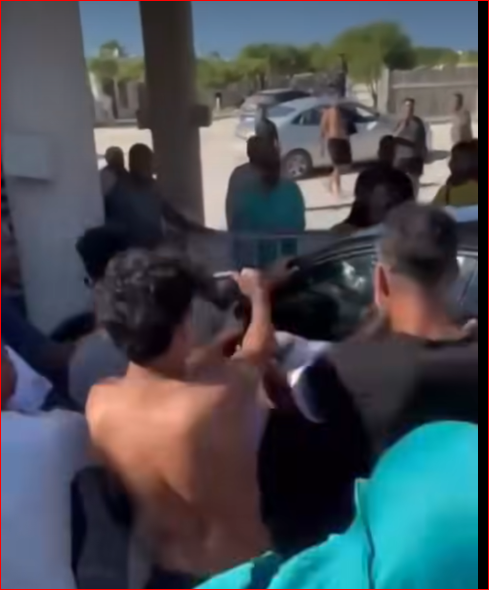 فحص أمني لفيديو قائد سيارة ملاكي بقرية هاسيندا بالساحل الشمالي يحاول دهس المواطنين