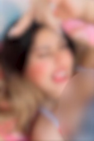  القبض على فراولة وتفاحة