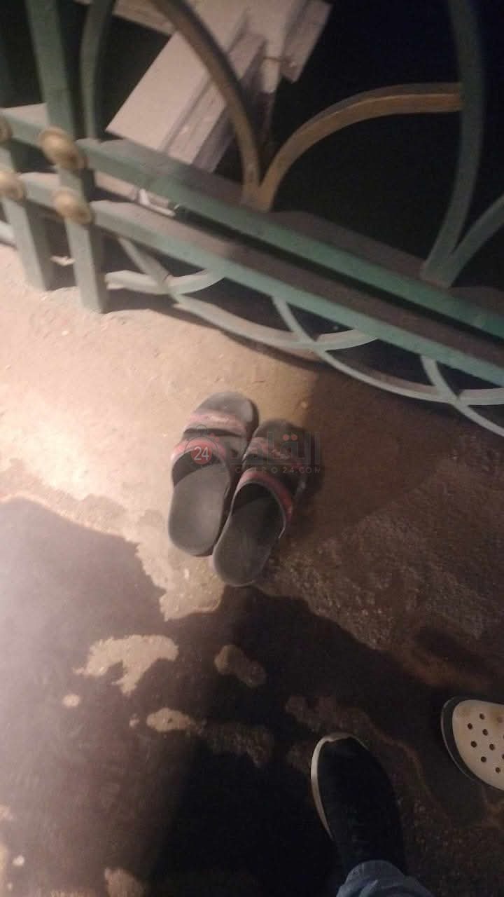 انتشال جثمان شاب القى بنفسه من الكوبري المعدني بدمياط