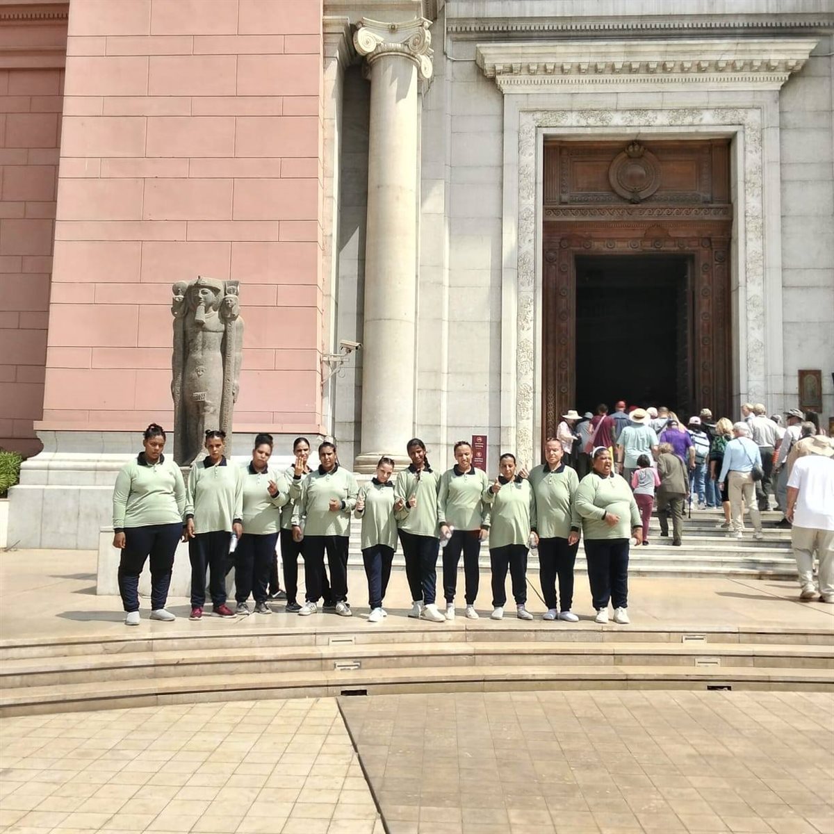 المتحف المصري بالتحرير يحتضن فتيات ذوي الاحتياجات الخاصة