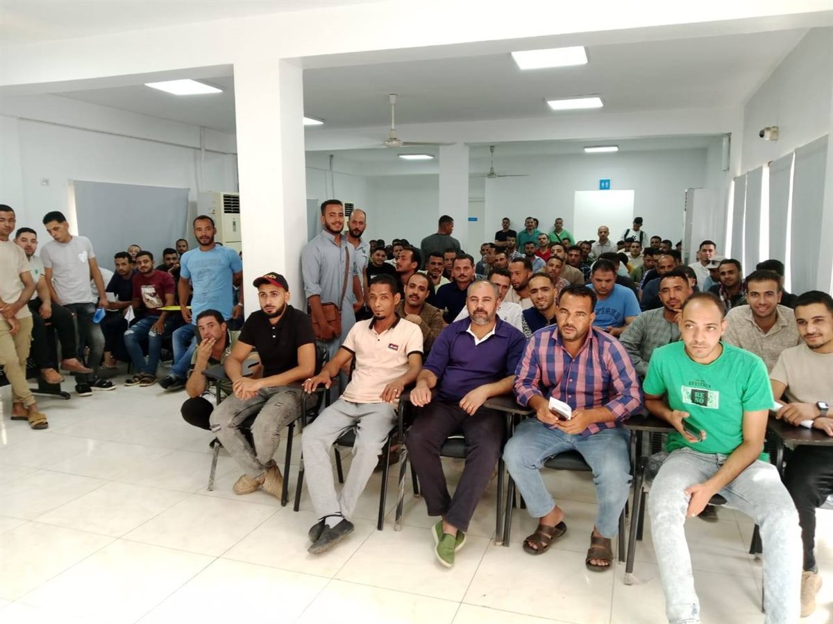 اختبارات وزارة العمل للمرشحين إلى وظائف الزراعة