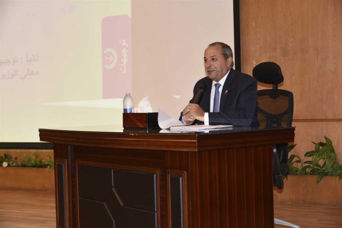 محافظ بورسعيد 