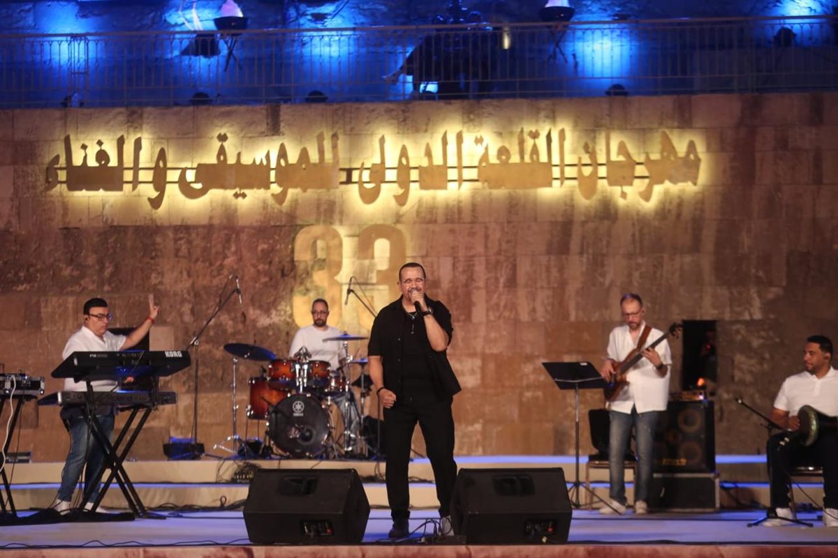 لقطات من حفل هشام عباس في مهرجان القلعة