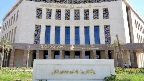 تفاصيل مواد أولى ثانوى بنظامي البكالوريا ونظام الثانوية العامة