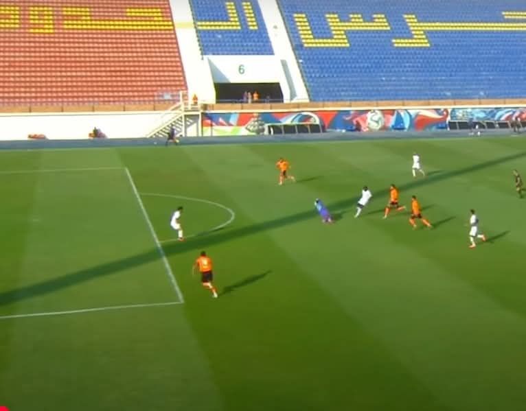 من مباراة طلائع الجيش وفاركو