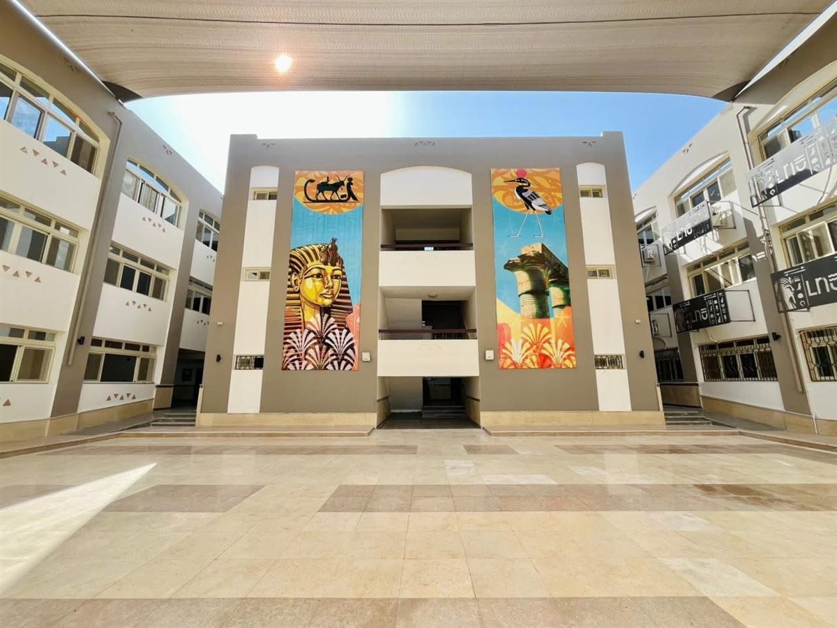 جامعة الأقصر الأهلية تستعد لإستقبال طلابها