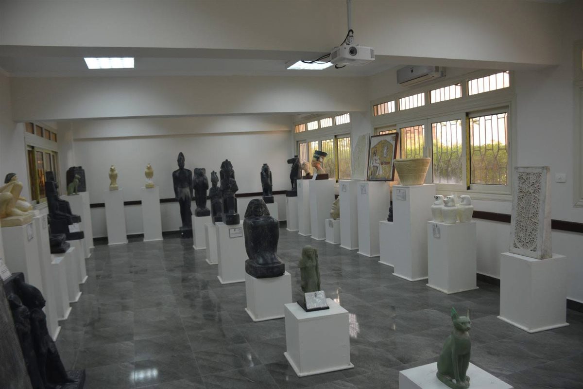 جامعة الأقصر الأهلية تستعد لإستقبال طلابها