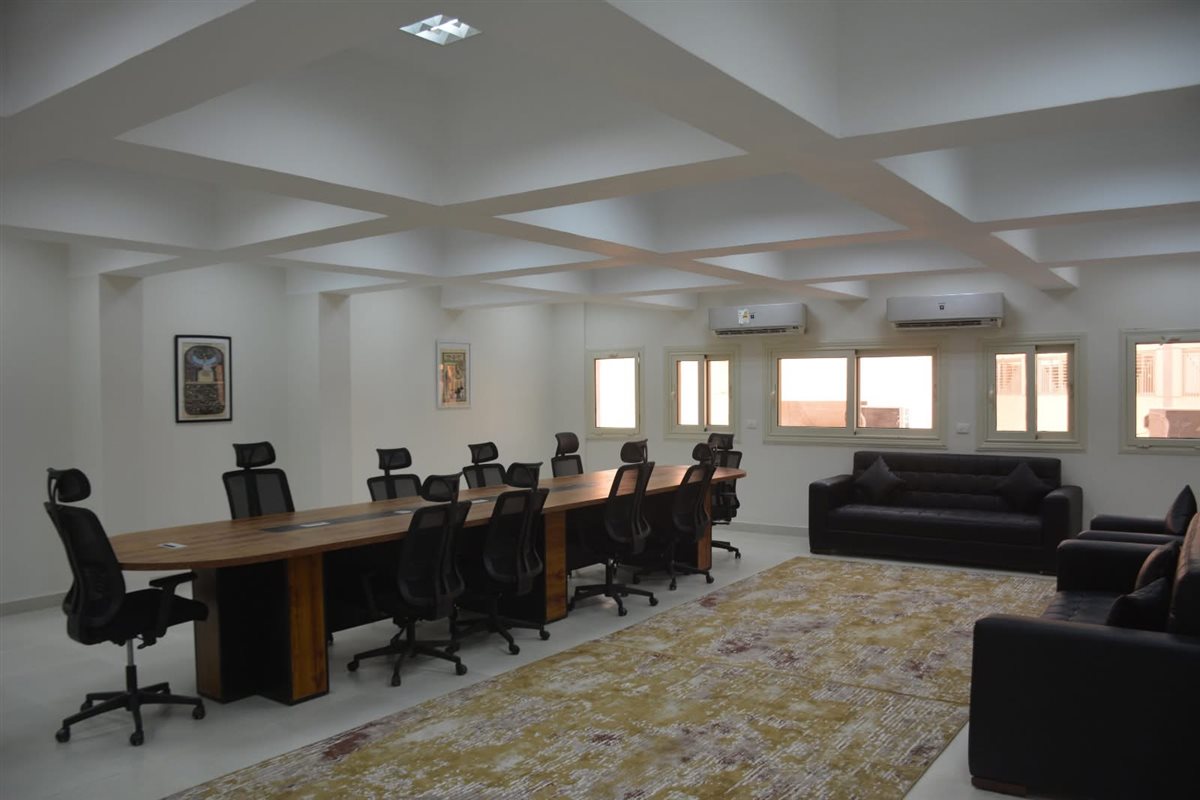 جامعة الأقصر الأهلية تستعد لإستقبال طلابها