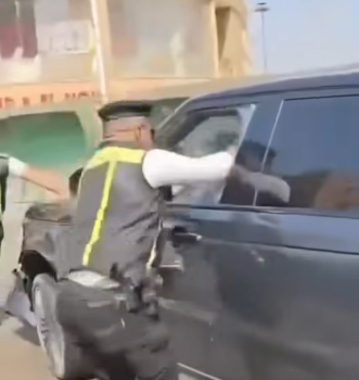 ضابط مرور القاهرة