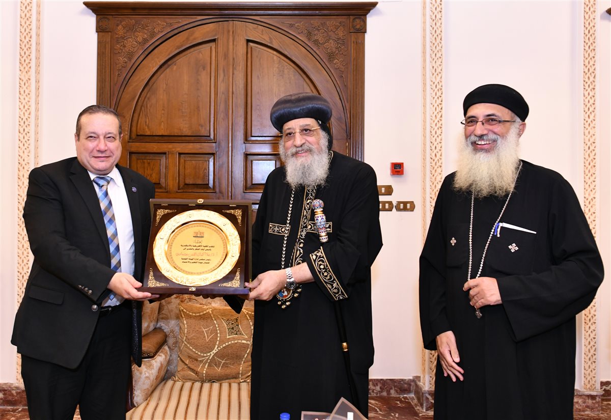 البابا تواضروس يلتقي مجلس إدارة الهيئة القومية لضمان جودة التعليم