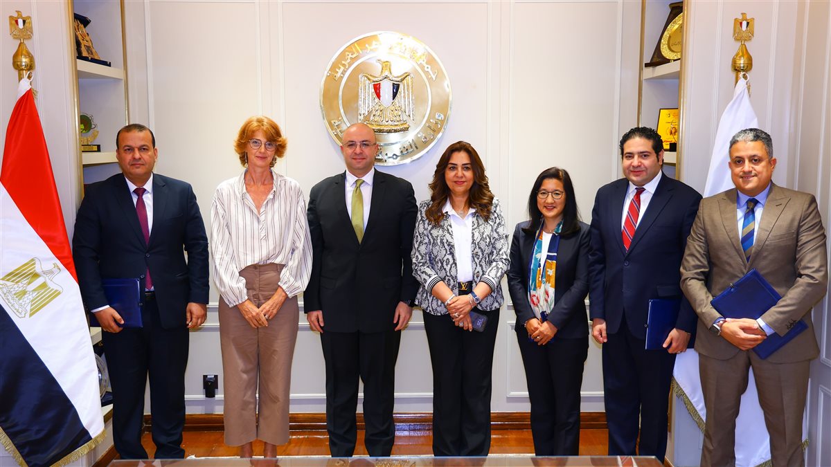 تمويل مشروعات تنموية بالأقصر