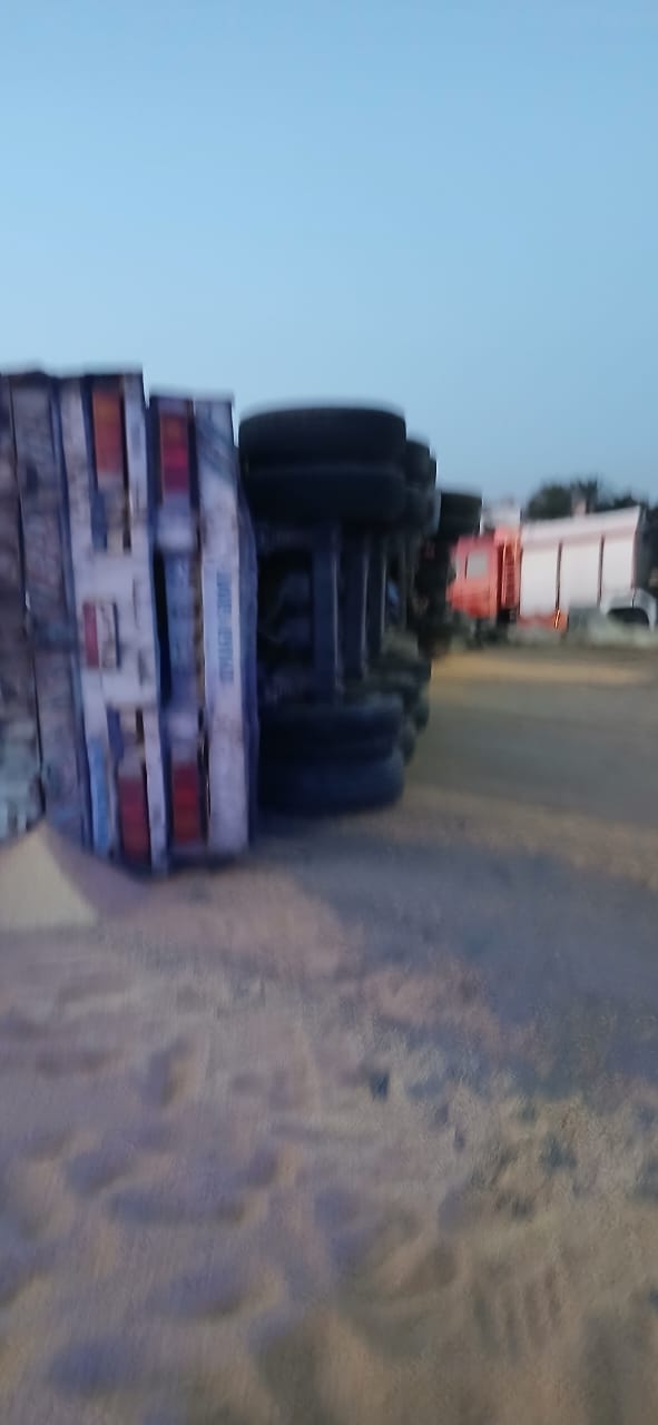 انقلاب سيارة نقل