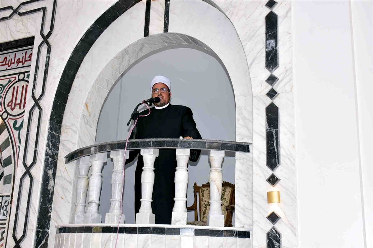 نائب محافظ الأقصر يفتتح مسجد جديد بطيبة 