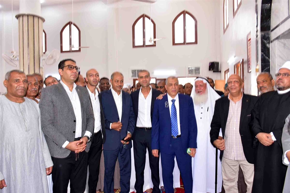 نائب محافظ الأقصر يفتتح مسجد جديد بطيبة 