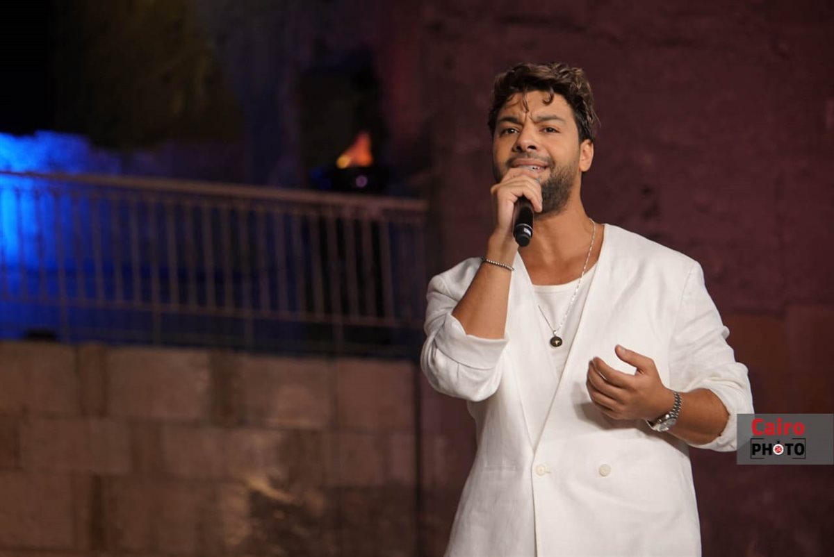 أحمد جمال يُشعل حفلة بـ ختام فعاليات مهرجان القلعة في دورته الـ 33|صور