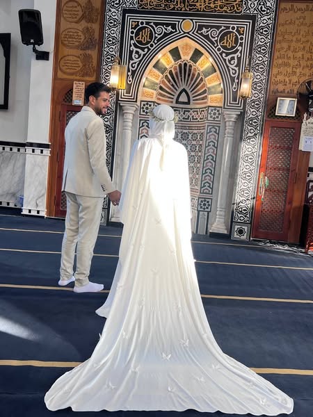 جلسة تصوير عروسين