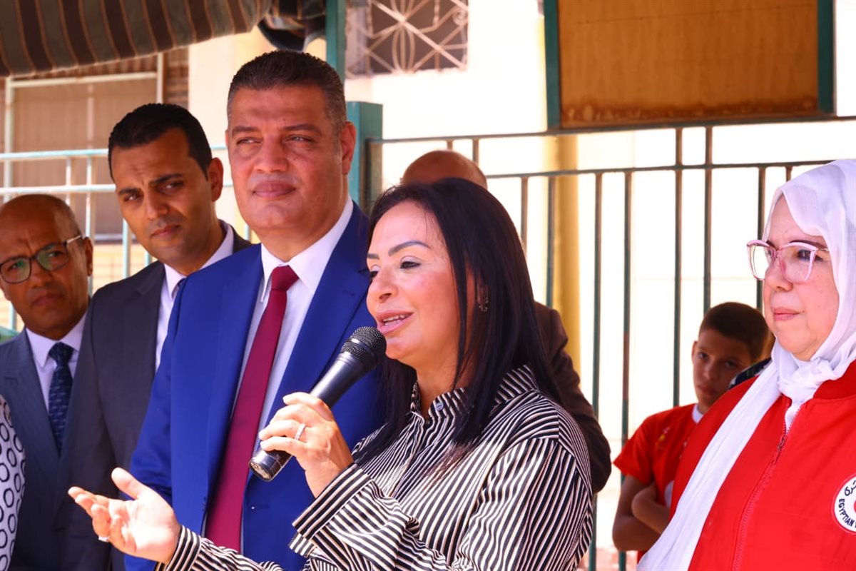 وزيرة التضامن توجه بدراسة الأوضاع القانونية للأبناء المحتجزين في دار الدفاع الاجتماعي في موعد أقصاه شهر