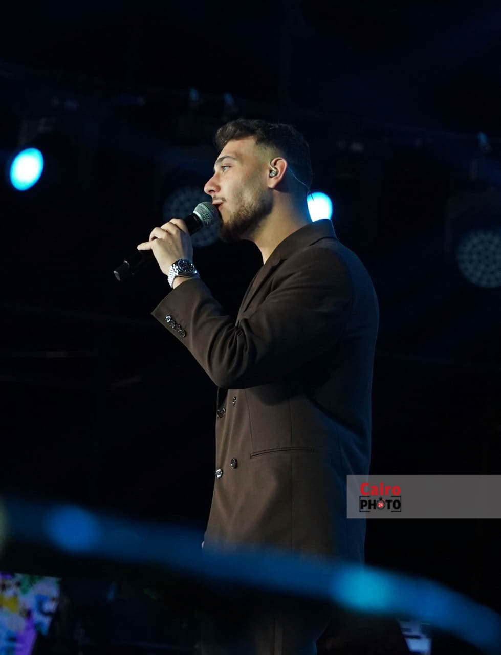 تألق النجم السوري الشامي في حفله بمهرجان مراسي “ليالي مراسي”