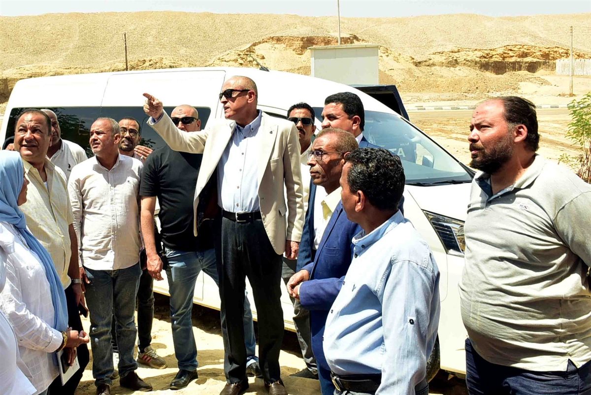 جولة محافظ الأقصر