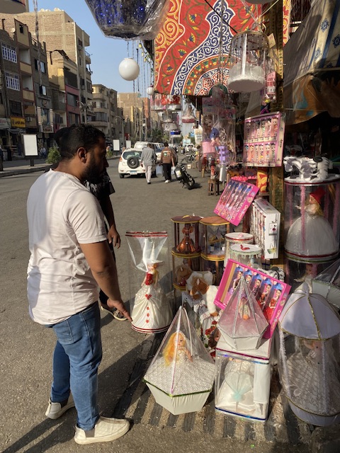 عرائس المولد في الأقصر 