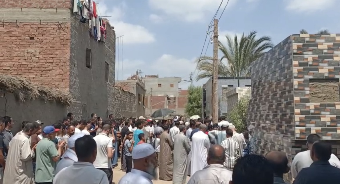 جانب من الجنازة