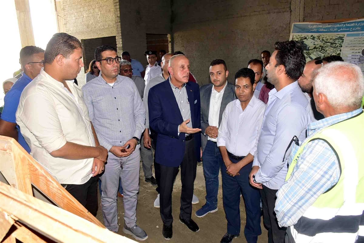 محافظ الأقصر وجولة تفقدية بالبر الغربي