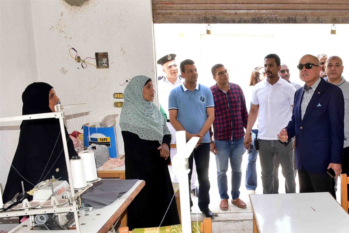 محافظ الأقصر وجولة تفقدية بالبر الغربي