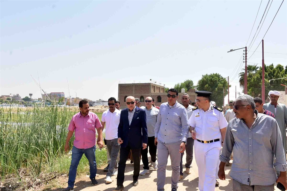 محافظ الأقصر وجولة تفقدية بالبر الغربي