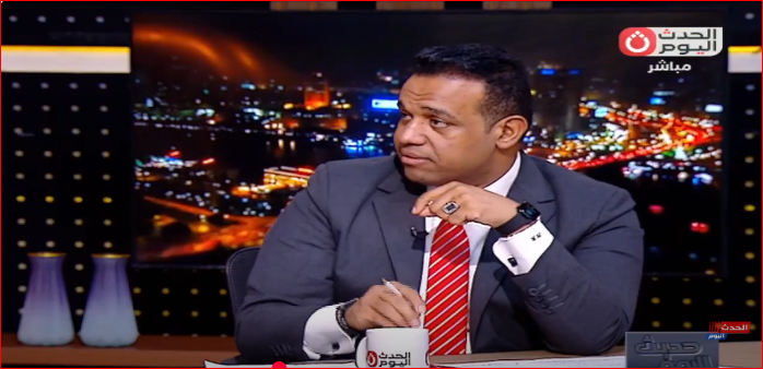  الكاتب الصحفي محمد كمال