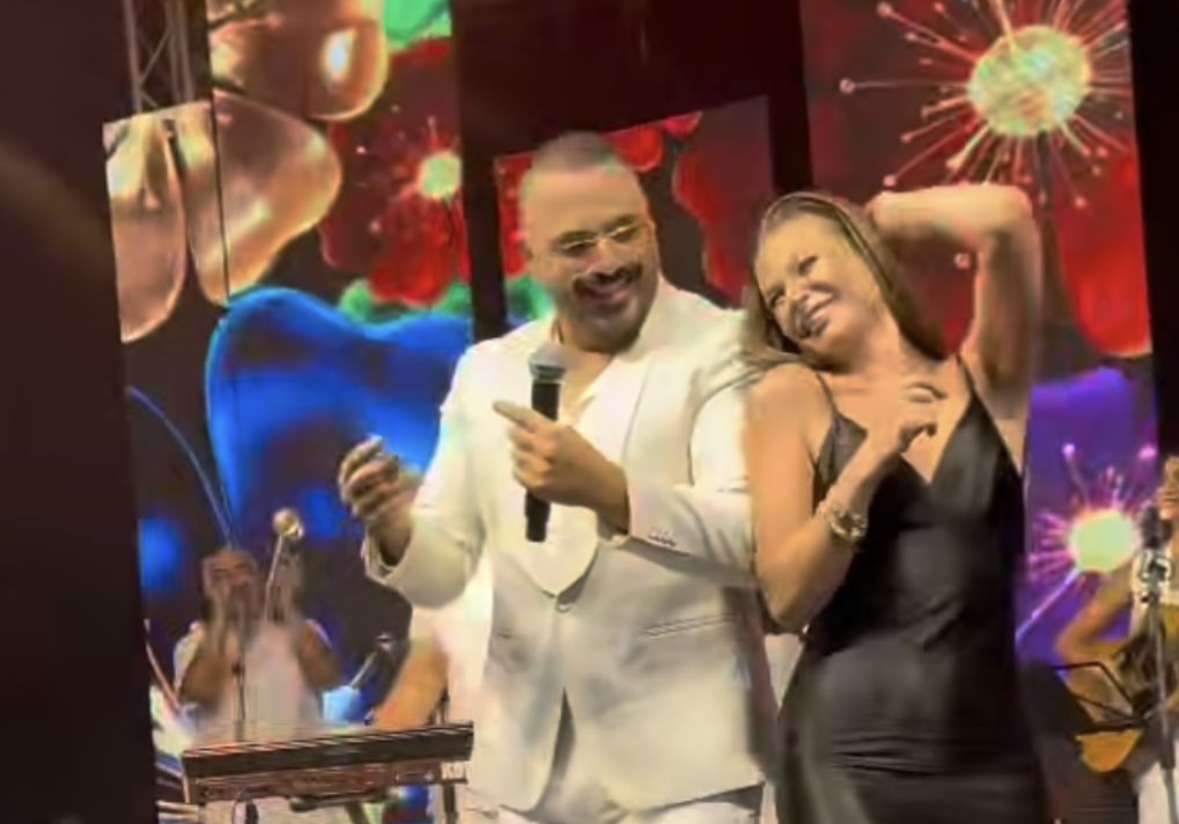 باميلا الكيك، ورامي عياش 