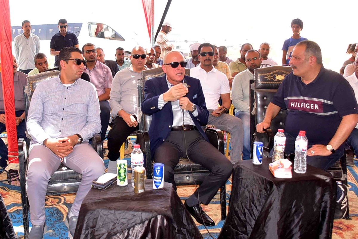 محافظ الأقصر يتفقد الغابة الشجرية بالقرنةً