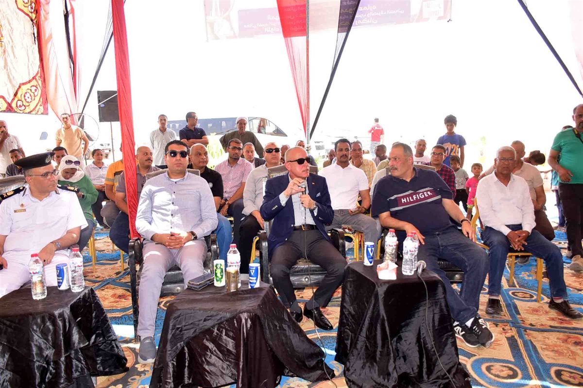 محافظ الأقصر يتفقد الغابة الشجرية بالقرنةً