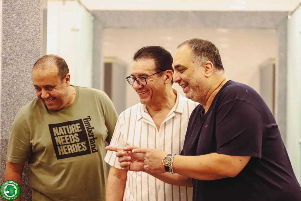 <strong>مدحت شلبي يزور مران مودرن سبورت ويُشيد بالمستوى والمقر الإداري</strong>