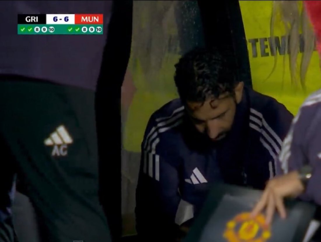 إحباط روبن أموريم في مباراة مانشستر بالكاراباو&nbsp;