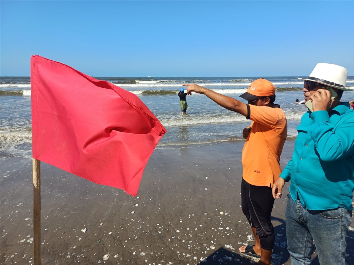 شاطئ بورسعيد 