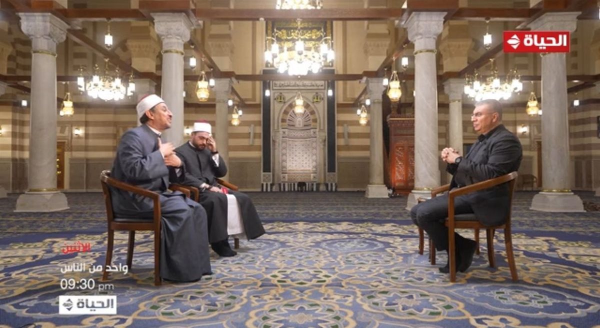 لقطات من حلقة عمرو الليثي عن المولد النبوي الشريف في رحاب مسجد السيدة زينب