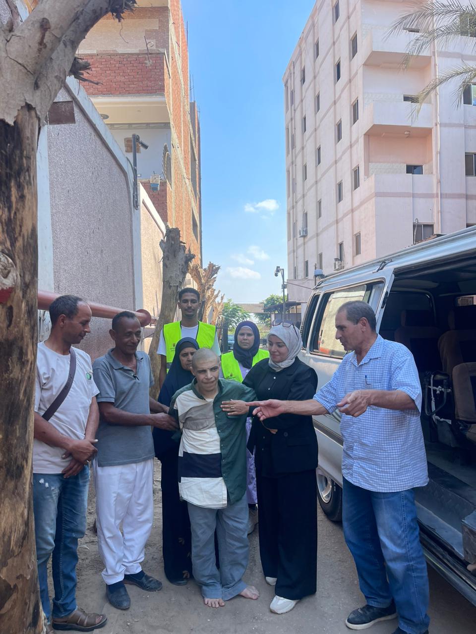 وزيرة التضامن الاجتماعي توجه بنقل نجل سيدة المنوفية لدار رعاية تناسب احتياجاته.. وضم الأم لبرنامج